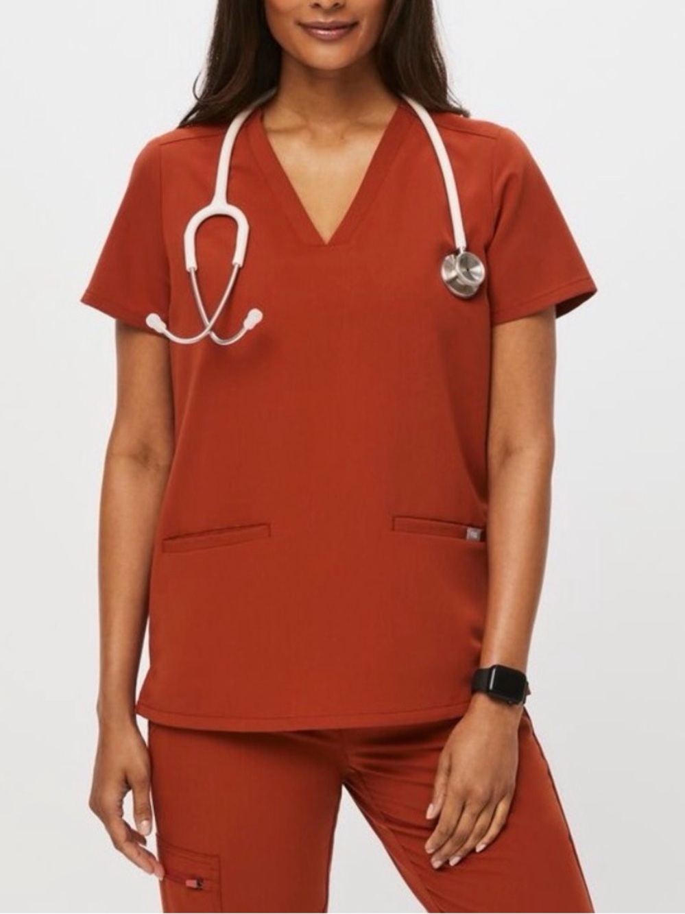 FIGS Casma V-Neck Scrub Top - Auburn / Rust / Terracotta